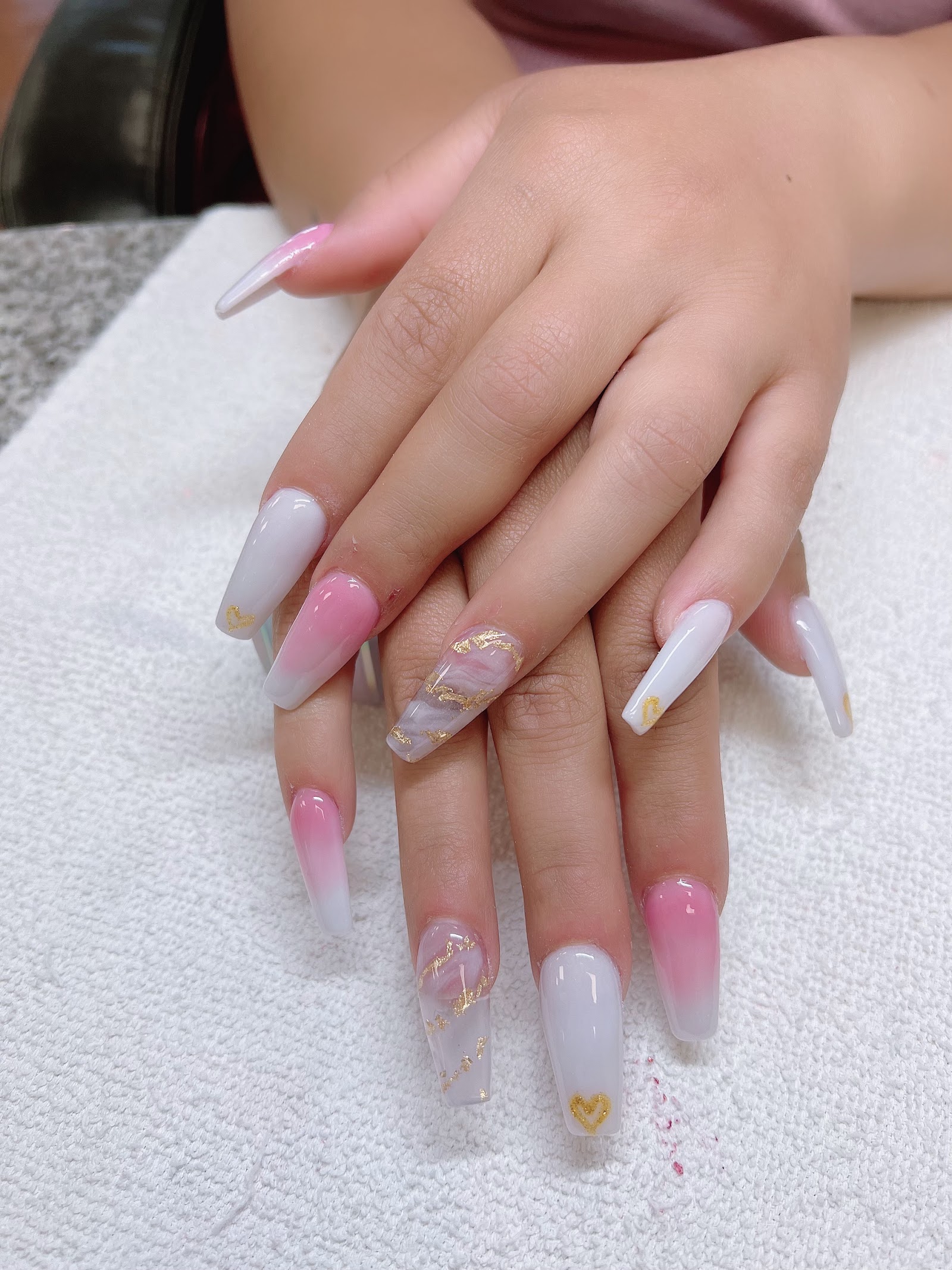 LUXE Nails & Spa nail photo 8